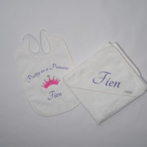 Witte slab en witte badcape Fien