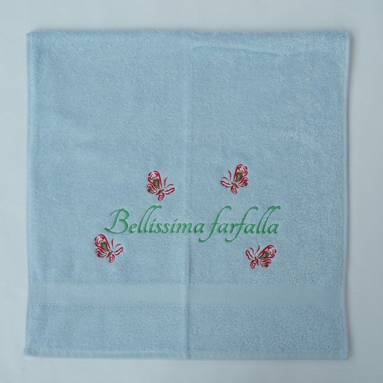 IJsblauwe handdoek Farfalla