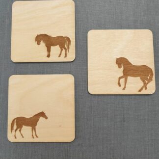 Onderleggers paarden